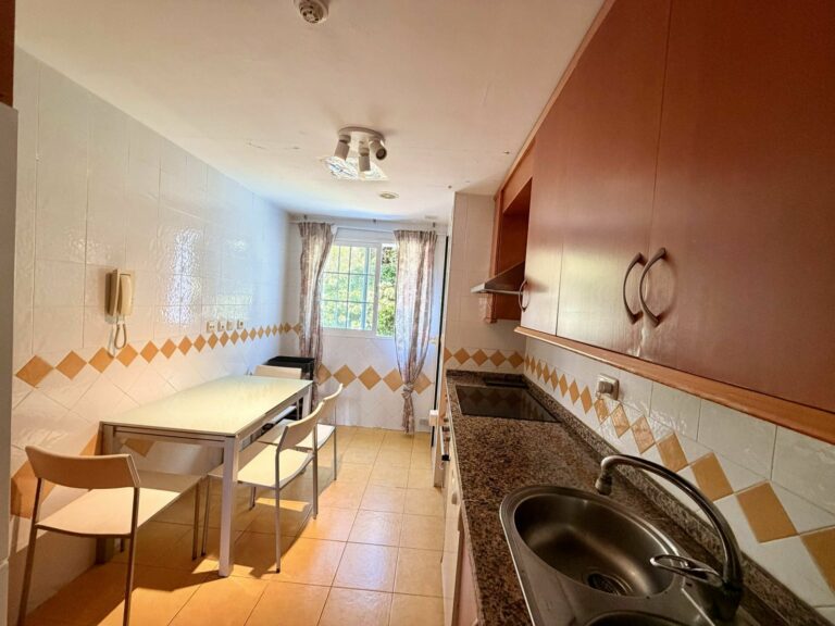 b5f1ffcbb7f8469d4be8d256d875d372 - 8