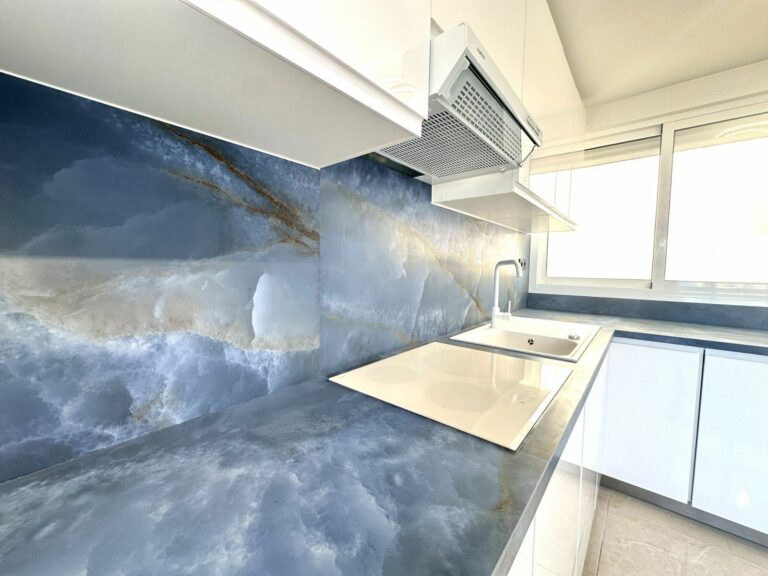 b8af2998cc7f00d93cf29222175396f1 - 12