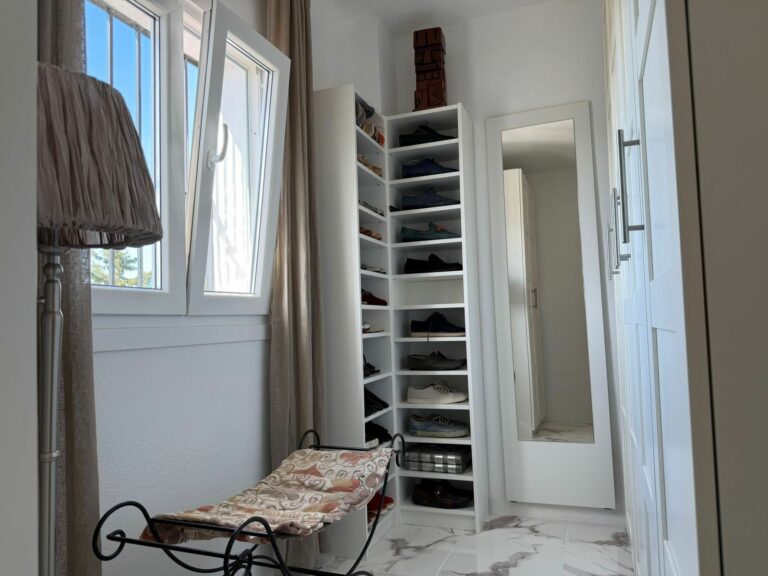 b91218c912b1f60619317448a51a3463 - 12