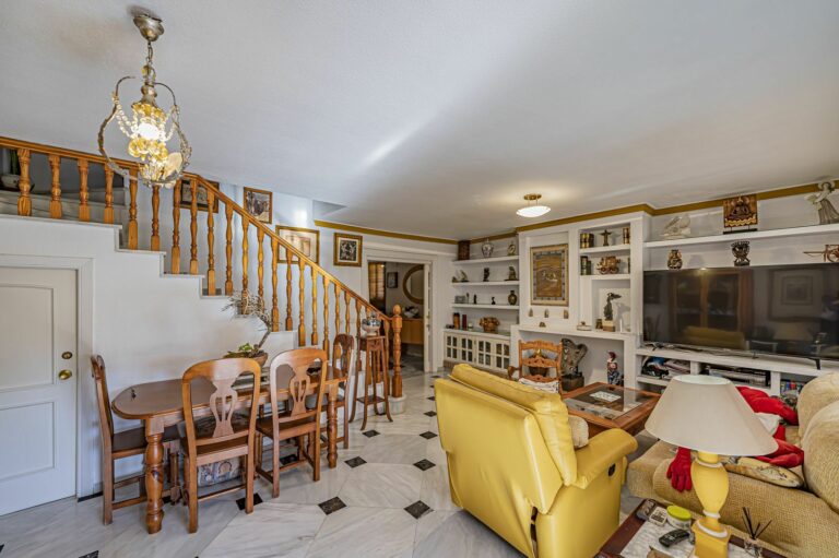 bb230c36b658e0b361cb45255ee7c508 - 16