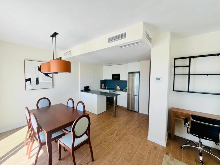 bb7699e73cc9543edc17b861d2f9c0a6 - 3