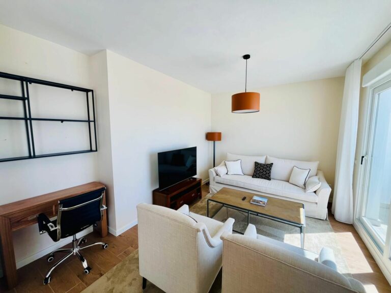 bb7699e73cc9543edc17b861d2f9c0a6 - 7