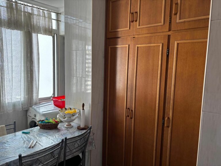 bbdb87096760557fe8a350ed17825102 - 15