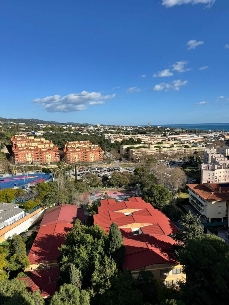 bc9db19d14d15bd01316729583c9bb49 - 16