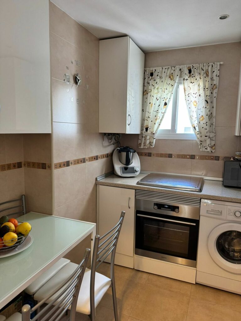 bc9db19d14d15bd01316729583c9bb49 - 5