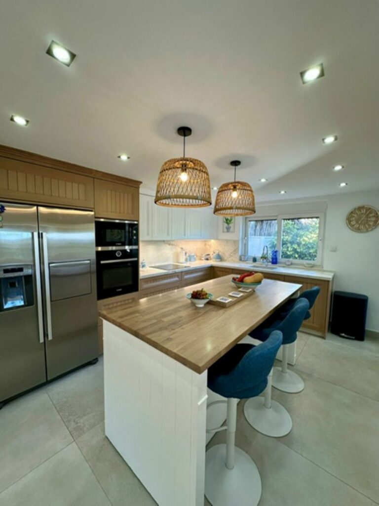 bce229de048f584a518e75783bda5956 - 5