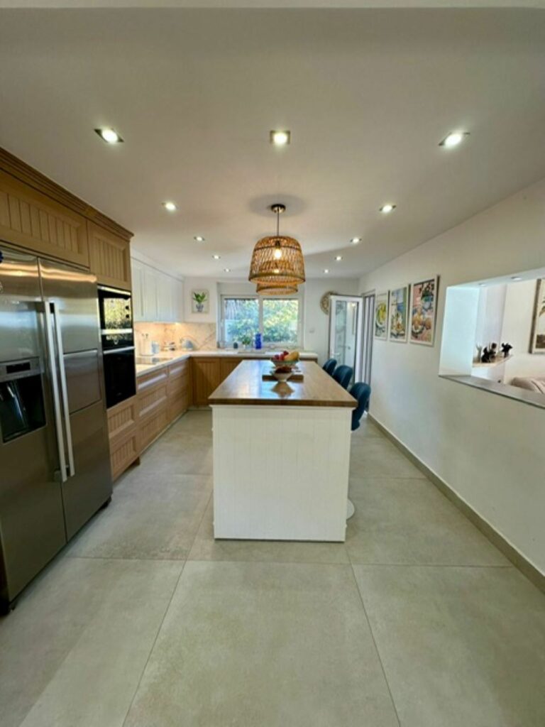 bce229de048f584a518e75783bda5956 - 6