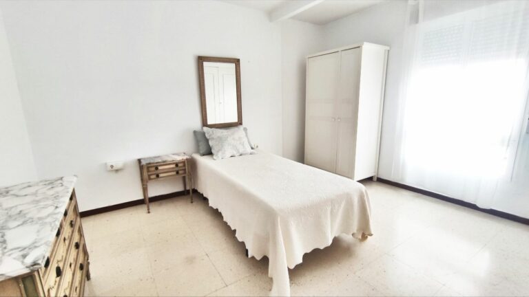 be27a48efbad44a56acd554cd38f6a40 - 4