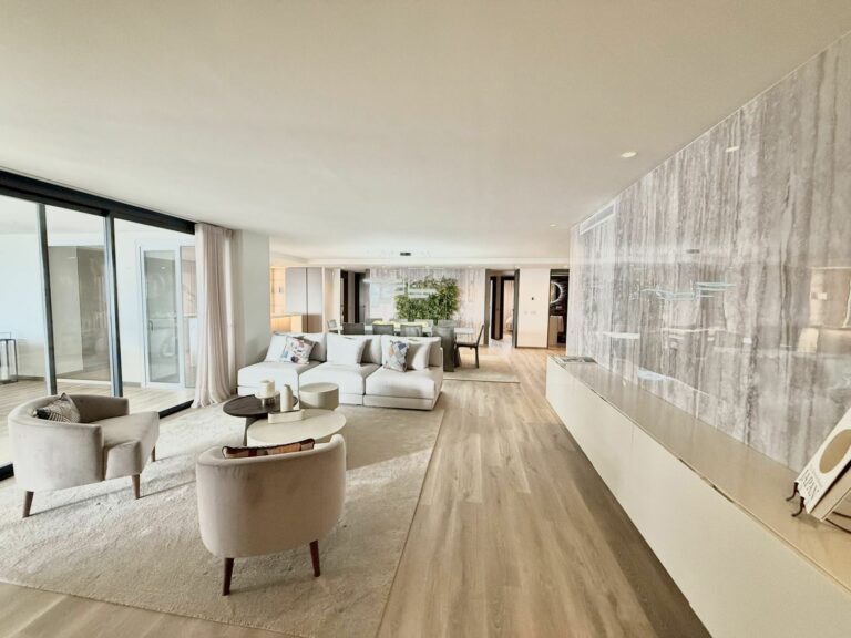 c1a43d56ba22890b475ef366521ef800 - 5