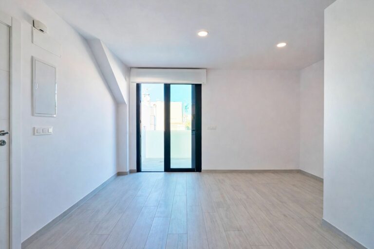 c25cb5c4000c9edc74f4b1583b5f9831 - 10