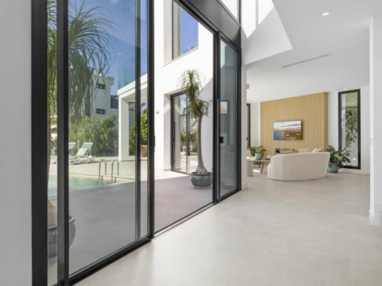 c317ed6cfc8e0590ef9ad3988147e4bc - 6