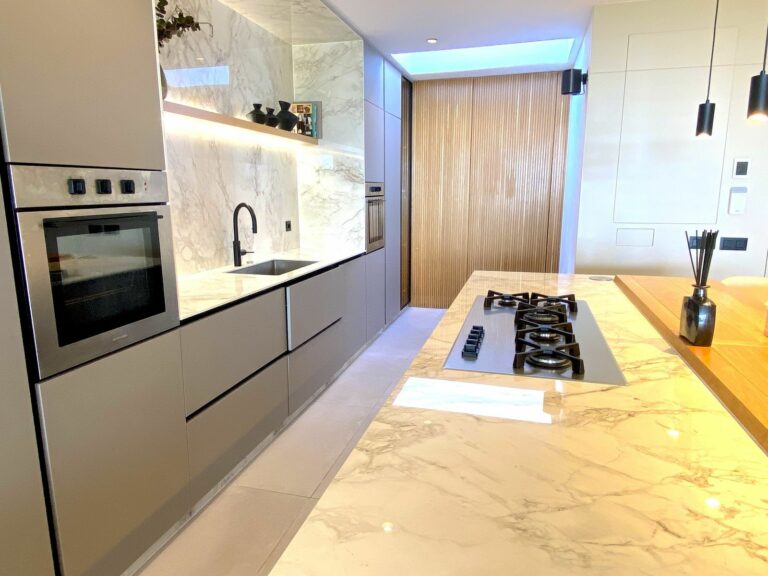 c330bd1f667b481c059c91bb7b12ffa6 - 10