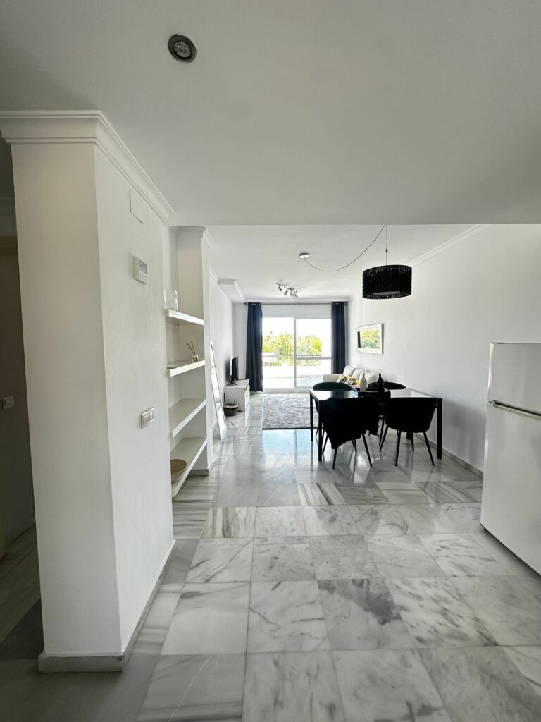 c3370e289cf301ff51156dd314fe9636 - 11