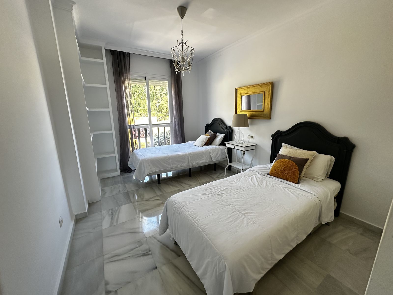 c3370e289cf301ff51156dd314fe9636 - 13