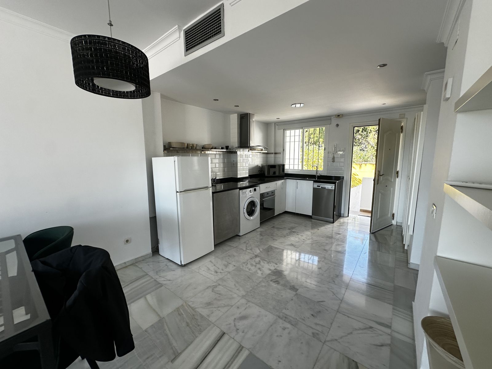 c3370e289cf301ff51156dd314fe9636 - 5