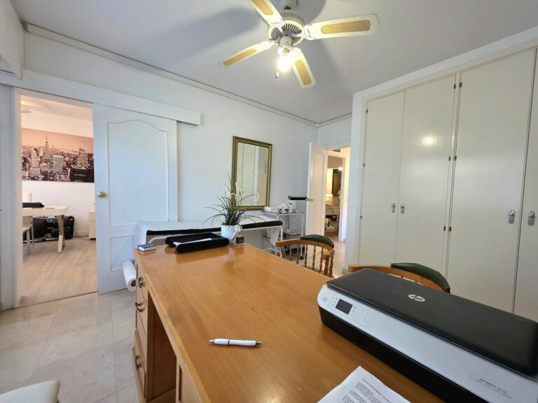 c42bdbc05e56d548c96b15e983f3d6e3 - 15