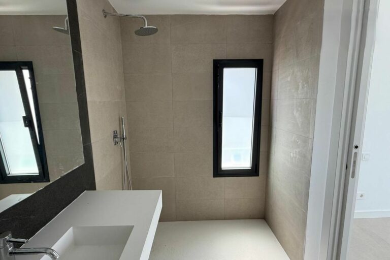 c50728d091d76f64159ce9bde9323e24 - 6