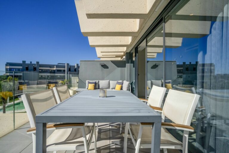 c5817ac37d708b8313369acbbd50179d - 7