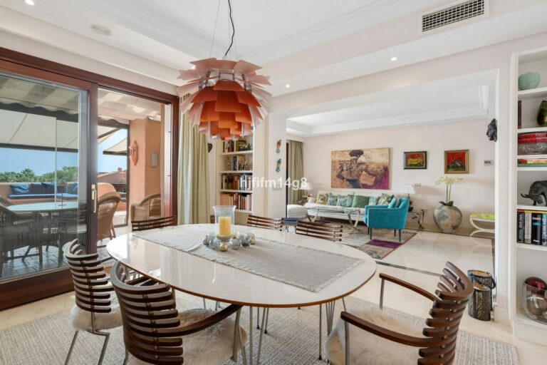 c5e643f7c144c6f4093de167b8f0258d - 6