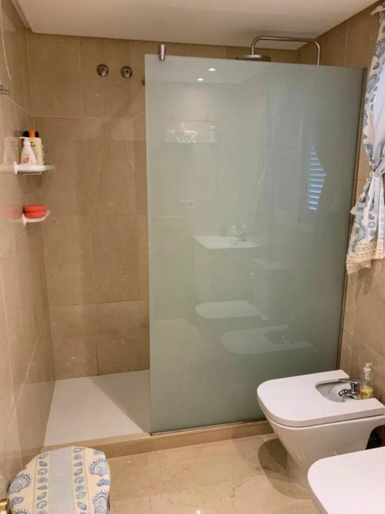 c6bf5535a0d18ee85a6eea1ac09ebcd7 - 9