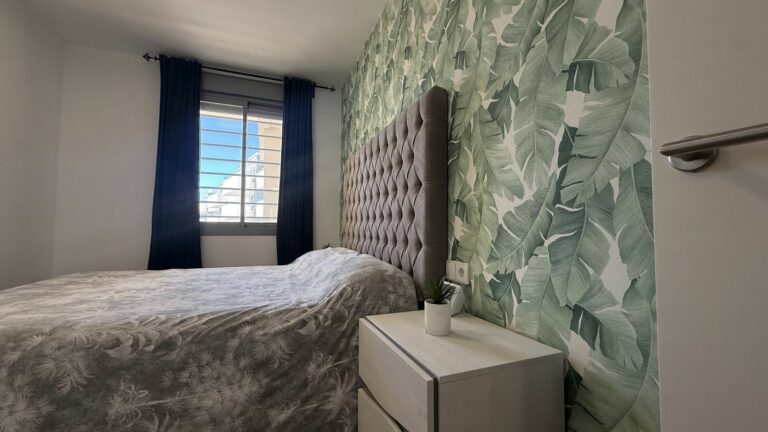 c73fdcbaf6166de1d859ed2ebcf0c67b - 6