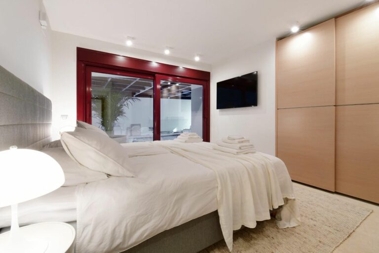 c7ab8ff5789cc8e41e5de2e7a310c642 - 12