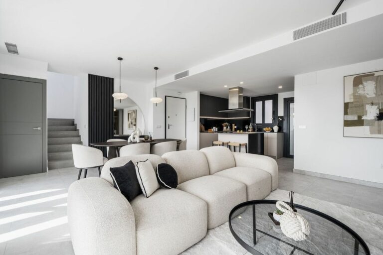 c8bb97395c3bcba0c0e71764209142c4 - 12