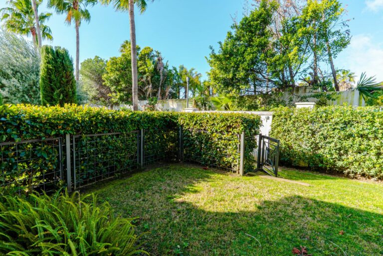 ca11ca46907b1d7721d90244fa4e6a80 - 14