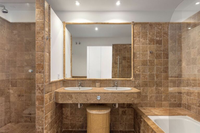 cb10bdc0f9cbf27dd811567792d30d08 - 14