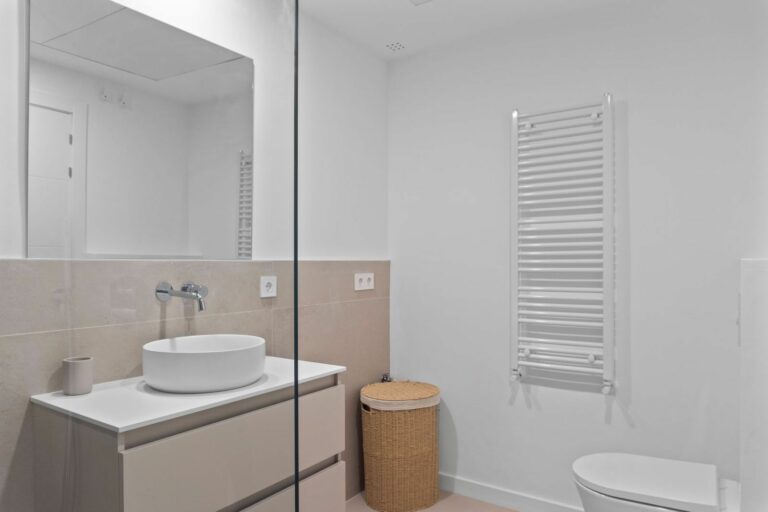 cb10bdc0f9cbf27dd811567792d30d08 - 16