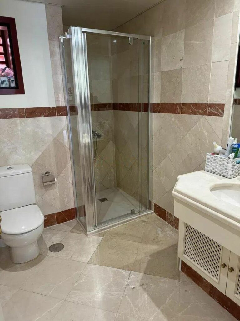 cb24d00cbcd3048d0e196c88b477f0de - 13