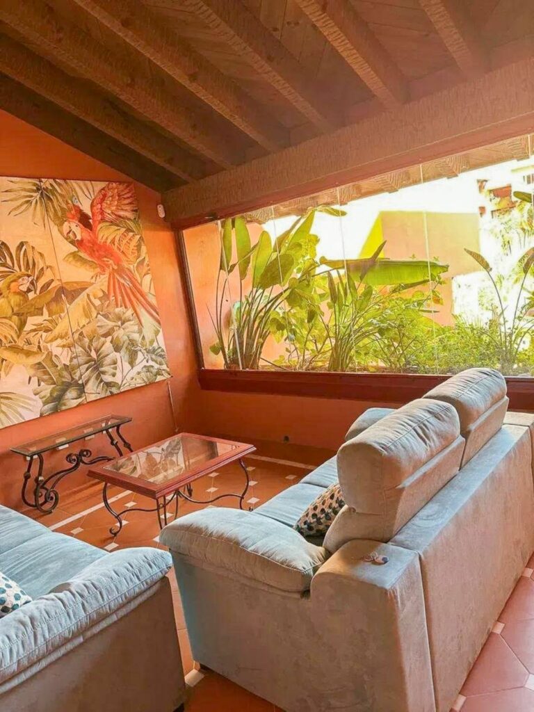 cb24d00cbcd3048d0e196c88b477f0de - 4