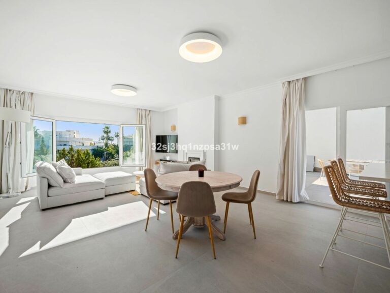 cb3402d680fb6d2419cdfb18328e1749 - 3