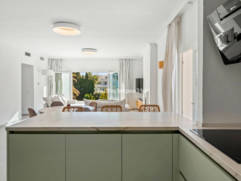 cb3402d680fb6d2419cdfb18328e1749 - 4