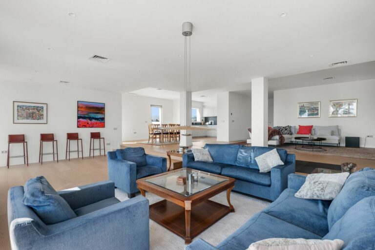 cb4af87dfbeab5b16fc59d45eb26bffd - 3