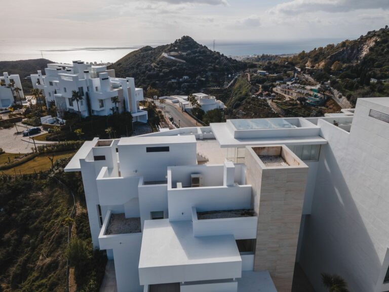 cb97b89323d9053194cb84dfeb49328c - 7