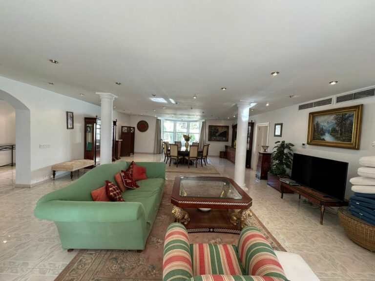 cbe635c0ee89adeb8a2a565fa5c15a36 - 12