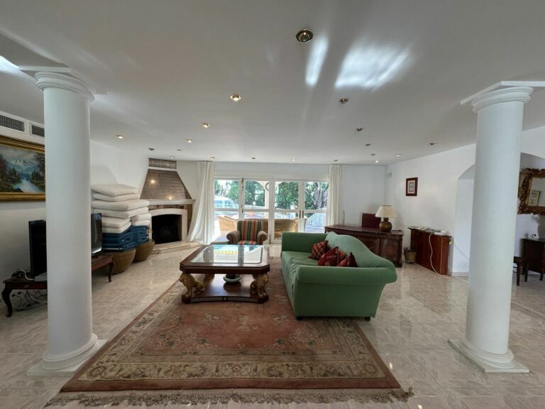 cbe635c0ee89adeb8a2a565fa5c15a36 - 14