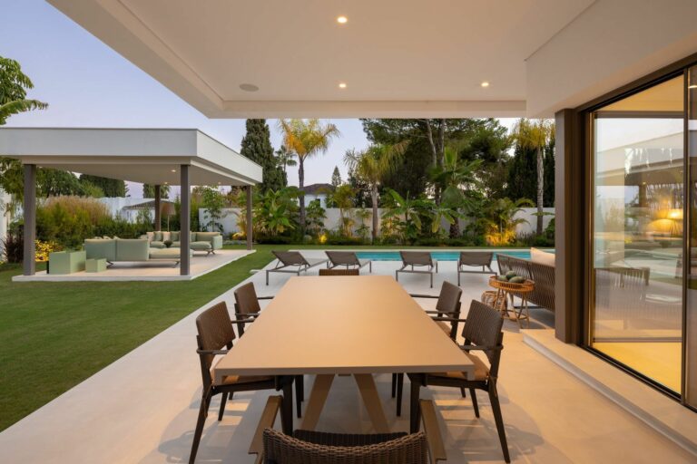 cda95f6524ba03e5605265f61560d07b - 15