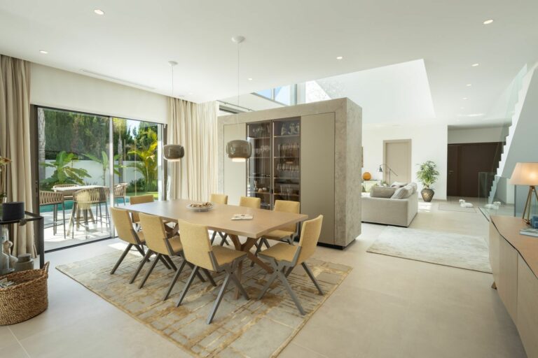 cda95f6524ba03e5605265f61560d07b - 5