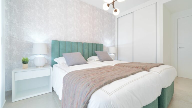 cea70ca02426d7712c5df18c05525f98 - 13