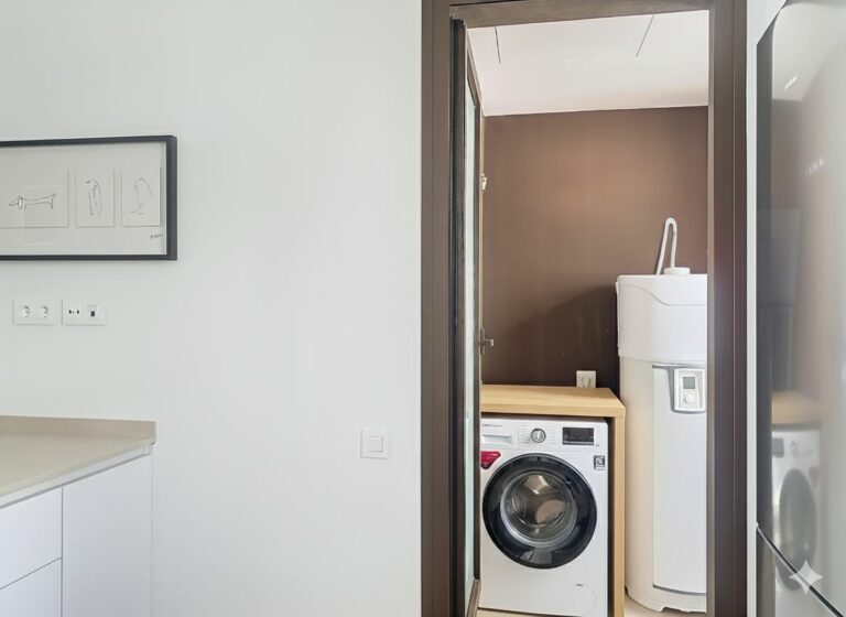 d0788a43ac501097f8e65d5e64549471 - 8