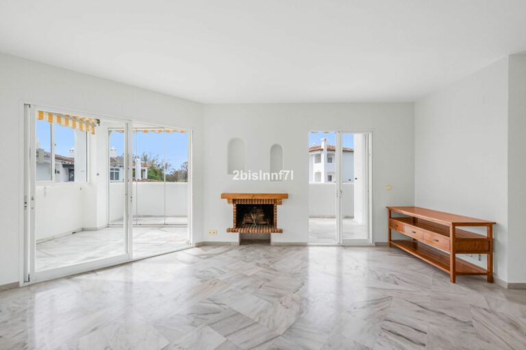 d1e3eb20cb5f22ab6ca2128955791458 - 2