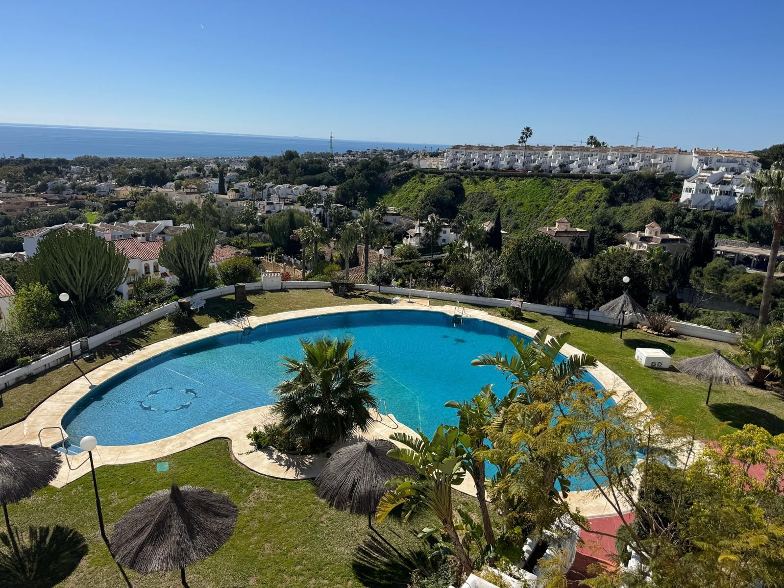 d1e5853feff0931475ad450a17e9d7fe - 4