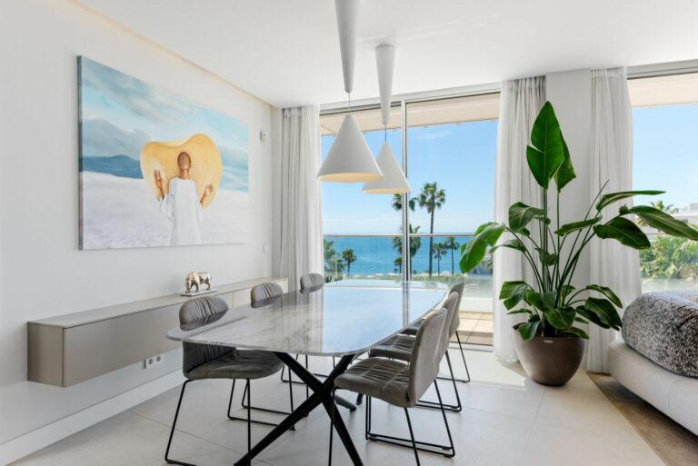 d1fa95f557c1de3a5d84e5d33844e382 - 16