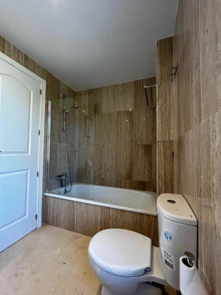 d21e257d5f2cd3fdd4018007ea80c105 - 14