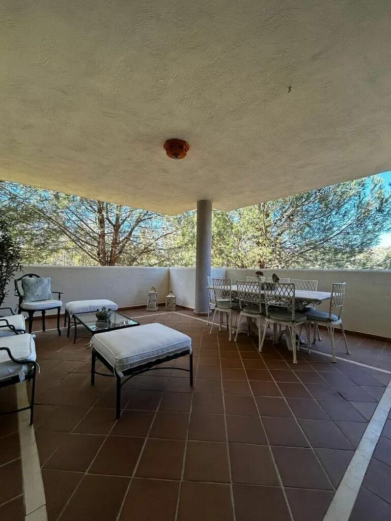 d21e257d5f2cd3fdd4018007ea80c105 - 2