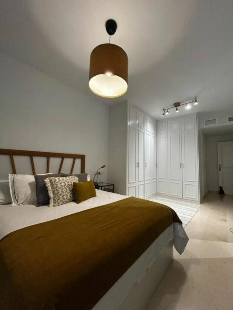 d21e257d5f2cd3fdd4018007ea80c105 - 8