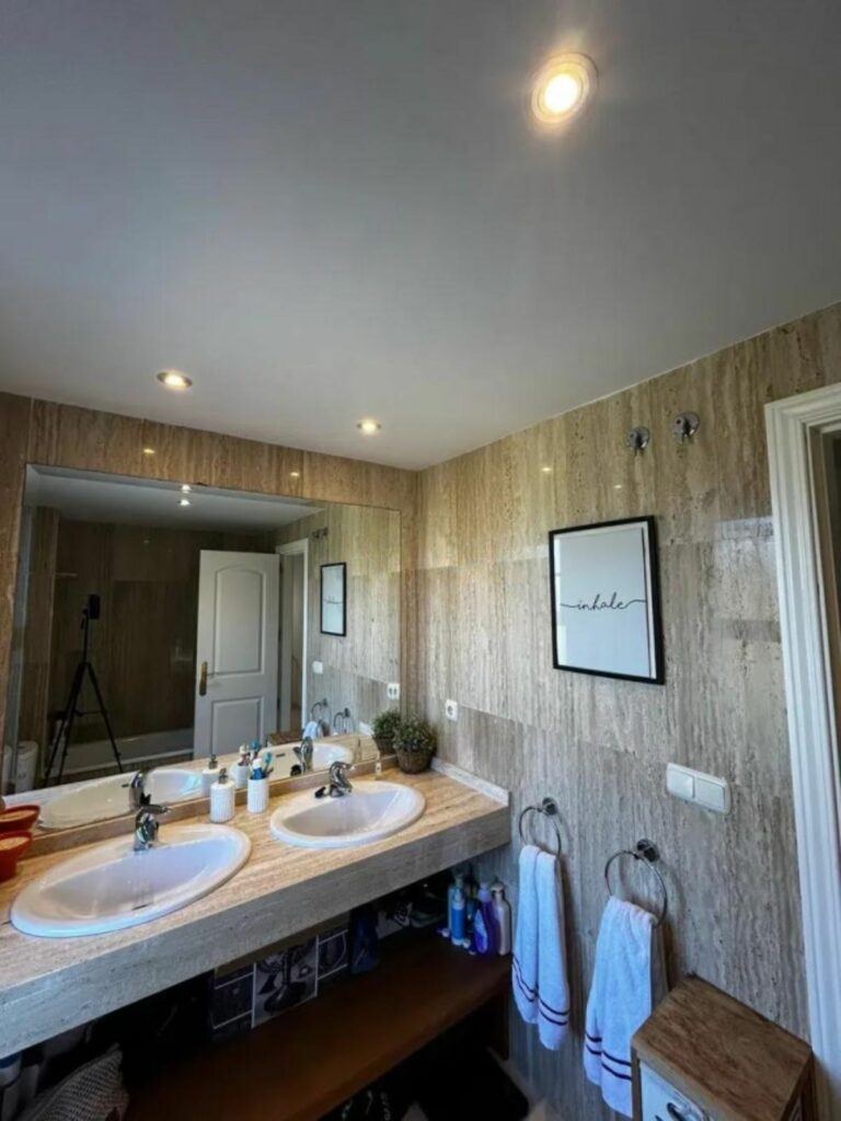 d21e257d5f2cd3fdd4018007ea80c105 - 9