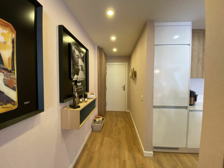 d2209e564b989806a61dab31968cfb69 - 1